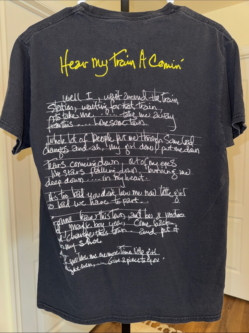 Jimi Hendrix T-Shirt - Size M